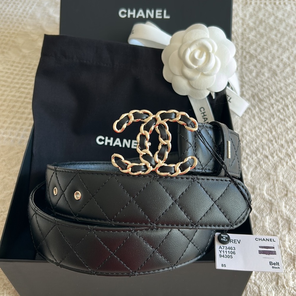 Chanel Classic CC Belt Quilted Black